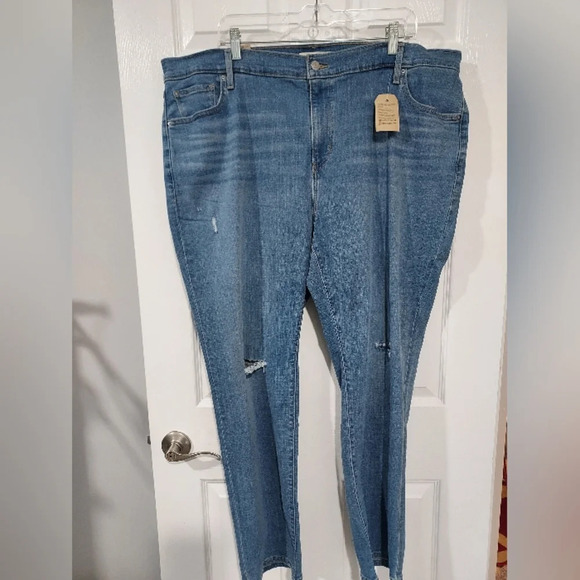 NWT Levi 725 High-Rise Slim Straight Medium Wash Denim Jeans in Size 22W - Picture 2 of 13